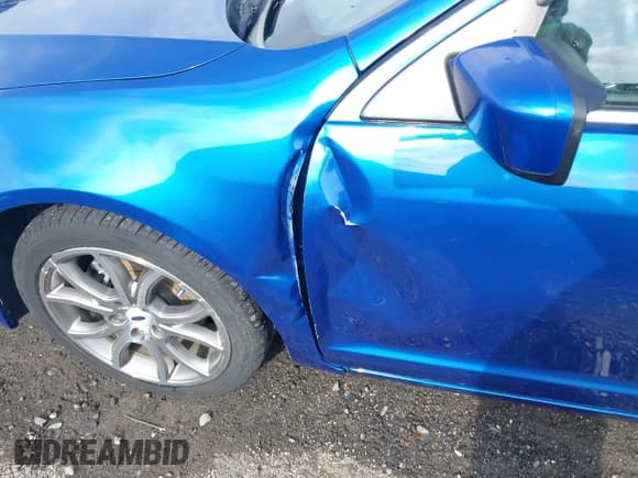 ✅ 2012 Ford Fusion SEL • VIN: 3FAHP0JAXCR148544 • Lot: 42244832. Wystawiony na IAAI z przebiegiem 119 568 mil. Bezpłatny archiwum sprzedaży aukcyjnych z USA i szczegółowy raport historii pojazdu na DreamBid. Zdjęcie 6.