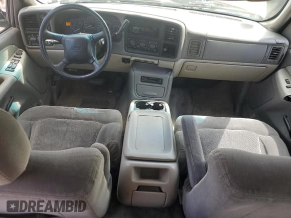 ✅ 2002 Chevrolet Tahoe LS • VIN: 1GNEK13Z22R268960 • Lot: 58198625. Listed on Copart with 199,984 mi. Free auction sales archive from the USA and detailed vehicle history report at DreamBid. Image 8.