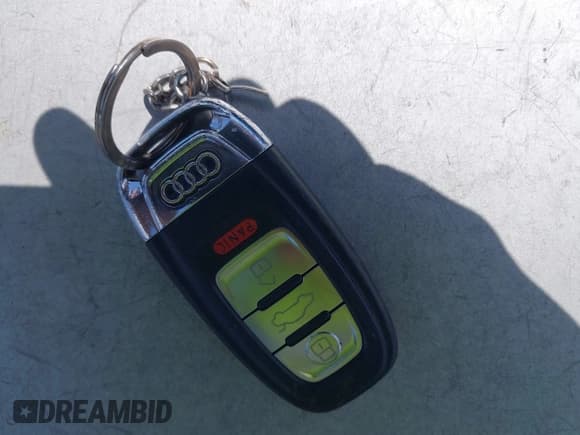 ✅ 2013 Audi A5 Premium • VIN: WAUCFAFR8DA019934 • Lot: 42649085. Wystawiony na IAAI z przebiegiem 96 673 mil. Bezpłatny archiwum sprzedaży aukcyjnych z USA i szczegółowy raport historii pojazdu na DreamBid. Zdjęcie 11.