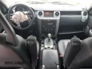 ✅ 2008 Land Rover LR3 SE • VIN: SALAE25428A443374 • Lot: 88840035. Listed on Copart with 167,816 mi. Free auction sales archive from the USA and detailed vehicle history report at DreamBid. Image 8.