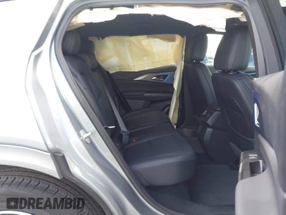 ✅ 2025 Chevrolet Equinox EV LT2 • VIN: 3GN7DNRP6SS227213 • Lot: 43361362. Listed on IAAI with 697 mi. Free auction sales archive from the USA and detailed vehicle history report at DreamBid. Image 8.
