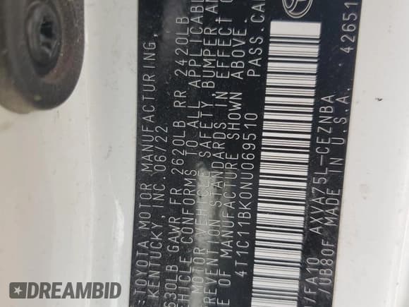 ✅ 2022 Toyota Camry LE • VIN: 4T1C11BK0NU069510 • Lot: 82323475. Wystawiony na Copart z przebiegiem 90 429 mil. Bezpłatny archiwum sprzedaży aukcyjnych z USA i szczegółowy raport historii pojazdu na DreamBid. Zdjęcie 12.