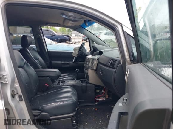 ✅ 2005 Mitsubishi Endeavor LS • VIN: 4A4MM21S05E066522 • Лот: 42256047. Опубликован ранее на IAAI с пробегом 163 643 миль. Бесплатный доступ к архиву аукционных продаж из США и подробный отчёт об истории автомобиля на DreamBid. Изображение 5.