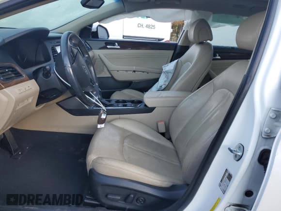 ✅ 2016 Hyundai Sonata Limited • VIN: KMHE34L16GA019354 • Lot: 91103385. Listed on Copart with 75,677 mi. Free auction sales archive from the USA and detailed vehicle history report at DreamBid. Image 7.