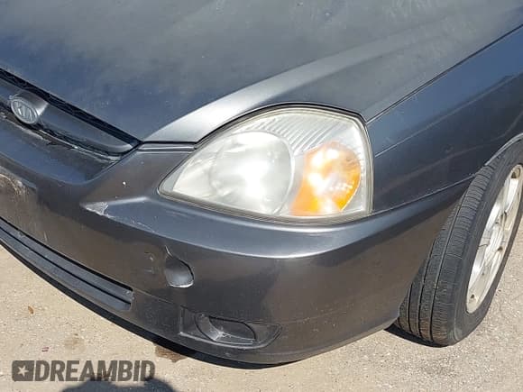 ✅ 2005 Kia Rio • VIN: KNADC125356379472 • Лот: 41685248. Опубликован ранее на IAAI с пробегом 175 338 миль. Бесплатный доступ к архиву аукционных продаж из США и подробный отчёт об истории автомобиля на DreamBid. Изображение 6.