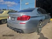 ✅ 2016 BMW M5 • VIN: WBSFV9C56GG343672 • Lot: 44406554. Wystawiony na Copart z przebiegiem 84 402 mil. Bezpłatny archiwum sprzedaży aukcyjnych z USA i szczegółowy raport historii pojazdu na DreamBid. Zdjęcie 4.
