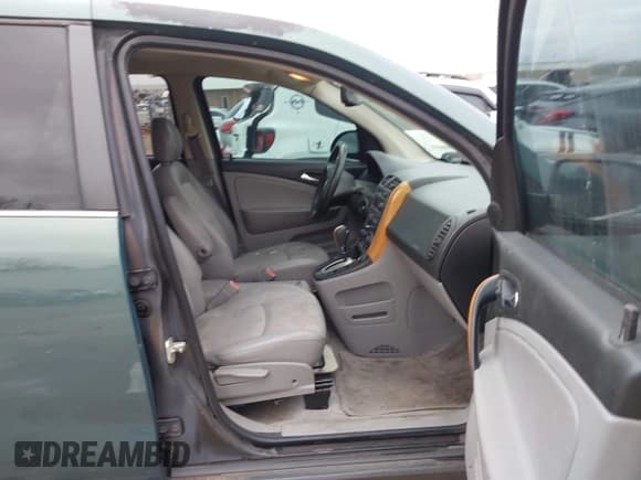 ✅ 2006 Saturn VUE • VIN: 5GZCZ53426S822499 • Lot: 41838109. Wystawiony na IAAI z przebiegiem 157 475 mil. Bezpłatny archiwum sprzedaży aukcyjnych z USA i szczegółowy raport historii pojazdu na DreamBid. Zdjęcie 5.