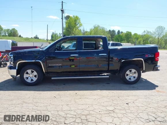 ✅ 2015 Chevrolet Silverado 1500 LT • VIN: 3GCPCREC2FG345824 • Lot: 41972895. Wystawiony na IAAI z przebiegiem 129 234 mil. Bezpłatny archiwum sprzedaży aukcyjnych z USA i szczegółowy raport historii pojazdu na DreamBid. Zdjęcie 14.