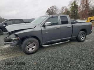 2009 Dodge 1500 ST с VIN 1D3HB18K99S754435, выставлен на аукционе Copart как лот 83960654 с пробегом 198 411 миль миль и Списание • Salvage title. История ставок и продаж доступна на DreamBid. Изображение 1.