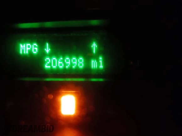 ✅ 2011 Ford Econoline Passenger XL • VIN: 1FBSS3BL7BDB10250 • Lot: 41072431. Wystawiony na IAAI z przebiegiem 206 998 mil. Bezpłatny archiwum sprzedaży aukcyjnych z USA i szczegółowy raport historii pojazdu na DreamBid. Zdjęcie 15.