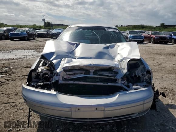 ✅ 2002 Mercury Sable LS Premium • VIN: 1MEFM55S32A629561 • Lot: 90531955. Wystawiony na Copart z przebiegiem 68 558 mil. Bezpłatny archiwum sprzedaży aukcyjnych z USA i szczegółowy raport historii pojazdu na DreamBid. Zdjęcie 5.