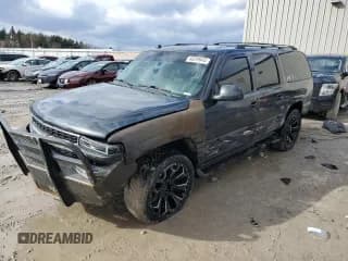 ✅ 2005 Chevrolet Suburban LT • VIN: 1GNFK16Z05J119546 • Лот: 46299645. Опубликован ранее на Copart с пробегом 227 205 миль. Бесплатный доступ к архиву аукционных продаж из США и подробный отчёт об истории автомобиля на DreamBid. Изображение 1.