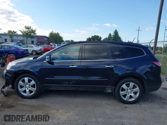✅ 2017 Chevrolet Traverse Premier • VIN: 1GNKVJKD0HJ151854 • Lot: 43066276. Listed on IAAI with 126,038 mi. Free auction sales archive from the USA and detailed vehicle history report at DreamBid. Image 14.