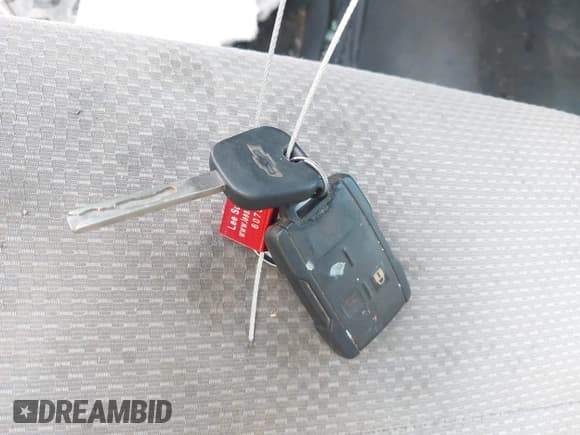 ✅ 2018 Chevrolet Silverado 2500HD Work Truck • VIN: 1GC1KUEG8JF211277 • Lot: 42113305. Listed on IAAI with 210,592 mi. Free auction sales archive from the USA and detailed vehicle history report at DreamBid. Image 11.