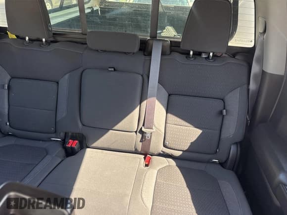 ✅ 2021 Chevrolet Silverado 1500 LT • VIN: 1GCUYDED7MZ353009 • Лот: 43694928. Опубликован ранее на IAAI с пробегом 48 671 миль. Бесплатный доступ к архиву аукционных продаж из США и подробный отчёт об истории автомобиля на DreamBid. Изображение 8.