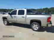 2009 Chevrolet Silverado 1500 LT z VIN 3GCEC23049G210016, wystawiony jako Copart lot #84893375 z przebiegiem 355 510 mil mil oraz Szkoda całkowita • Salvage title. Historia ofert i sprzedaży dostępna na DreamBid. Obrazek 2.