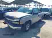 2004 Chevrolet Silverado 1500 Work Truck z VIN 1GCEC14V74Z281238, wystawiony jako IAAI lot #42537318 z przebiegiem 119 429 mil mil oraz . Historia ofert i sprzedaży dostępna na DreamBid. Obrazek 17.