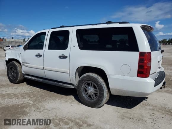 ✅ 2009 Chevrolet Suburban LS • VIN: 1GNFC16089R191553 • Лот: 46840045. Опубликован ранее на Copart с пробегом 144 334 миль. Бесплатный доступ к архиву аукционных продаж из США и подробный отчёт об истории автомобиля на DreamBid. Изображение 2.