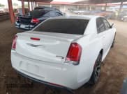 ✅ 2017 Chrysler 300 S • VIN: 2C3CCABG9HH668797 • Lot: 43274064. Listed on IAAI with 161,867 mi. Free auction sales archive from the USA and detailed vehicle history report at DreamBid. Image 4.