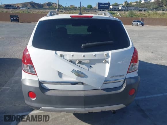 ✅ 2012 Chevrolet Captiva Sport LS • VIN: 3GNAL2EK9CS551520 • Lot: 42256190. Wystawiony na IAAI z przebiegiem 155 016 mil. Bezpłatny archiwum sprzedaży aukcyjnych z USA i szczegółowy raport historii pojazdu na DreamBid. Zdjęcie 16.