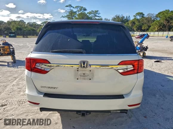 ✅ 2019 Honda Odyssey EX-L • VIN: 5FNRL6H7XKB004158 • Lot: 95319985. Listed on Copart with 78,769 mi. Free auction sales archive from the USA and detailed vehicle history report at DreamBid. Image 6.