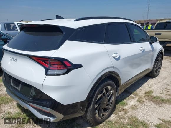 ✅ 2024 Kia Sportage SX-Prestige • VIN: 5XYK53DFXRG226466 • Лот: 41929175. Опубликован ранее на IAAI с пробегом 13 247 миль. Бесплатный доступ к архиву аукционных продаж из США и подробный отчёт об истории автомобиля на DreamBid. Изображение 4.