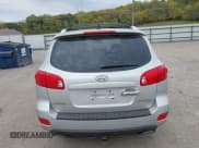 ✅ 2008 Hyundai Santa Fe SE • VIN: 5NMSH13E58H227047 • Лот: 43434851. Опубликован ранее на IAAI с пробегом 228 131 миль. Бесплатный доступ к архиву аукционных продаж из США и подробный отчёт об истории автомобиля на DreamBid. Изображение 16.