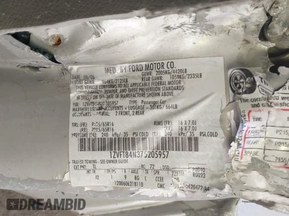 ✅ 2007 Ford Mustang Deluxe • VIN: 1ZVFT84N375205957 • Lot: 41728914. Listed on IAAI with Not provided. Free auction sales archive from the USA and detailed vehicle history report at DreamBid. Image 9.