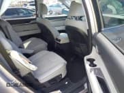 ✅ 2025 Hyundai Palisade SEL • VIN: KM8R24GE1SU933729 • Лот: 43195583. Опубликован ранее на IAAI с пробегом 5 053 миль. Бесплатный доступ к архиву аукционных продаж из США и подробный отчёт об истории автомобиля на DreamBid. Изображение 8.