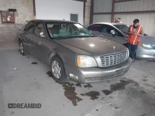 ✅ 2004 Cadillac DeVille • VIN: 1G6KD54Y24U165611 • Lot: 43044378. Wystawiony na IAAI z przebiegiem 101 587 mil. Bezpłatny archiwum sprzedaży aukcyjnych z USA i szczegółowy raport historii pojazdu na DreamBid. Zdjęcie 1.