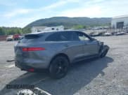 ✅ 2017 Jaguar F-Pace 35t Premium • VIN: SADCJ2BV5HA492856 • Lot: 43362730. Wystawiony na IAAI z przebiegiem Nie podano. Bezpłatny archiwum sprzedaży aukcyjnych z USA i szczegółowy raport historii pojazdu na DreamBid. Zdjęcie 4.