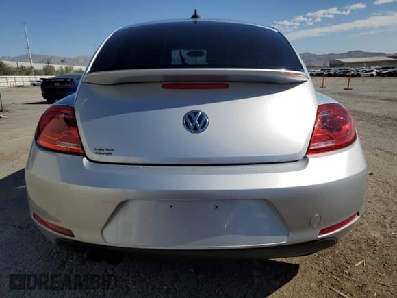 ✅ 2015 Volkswagen Beetle Fleet Edition • VIN: 3VWF17AT4FM600788 • Lot: 63053865. Listed on Copart with 72,547 mi. Free auction sales archive from the USA and detailed vehicle history report at DreamBid. Image 6.