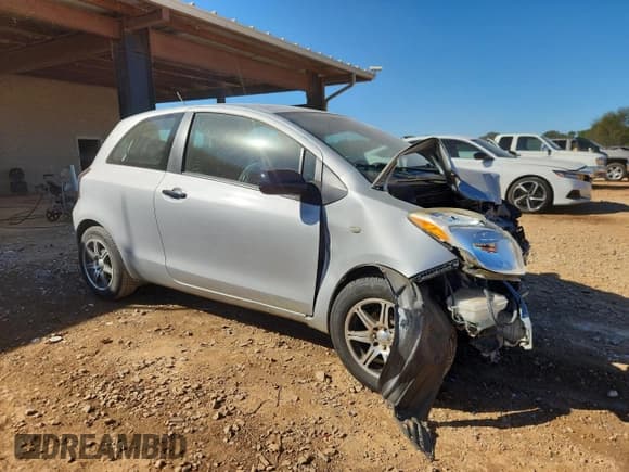 ✅ 2008 Toyota Yaris • VIN: JTDJT923485167676 • Лот: 86109885. Опубликован ранее на Copart с пробегом 175 830 миль. Бесплатный доступ к архиву аукционных продаж из США и подробный отчёт об истории автомобиля на DreamBid. Изображение 4.