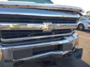 ✅ 2017 Chevrolet Silverado 2500HD LT • VIN: 1GC1KVEG8HF128707 • Lot: 41795885. Listed on IAAI with 192,048 mi. Free auction sales archive from the USA and detailed vehicle history report at DreamBid. Image 18.