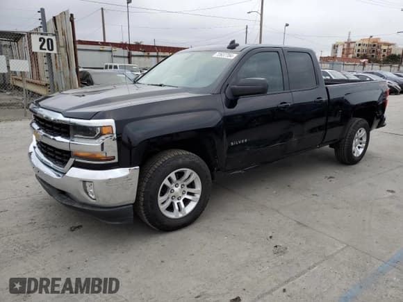✅ 2019 Chevrolet Silverado 1500 LT • VIN: 2GCVKPEC0K1120173 • Lot: 72637704. Wystawiony na Copart z przebiegiem 92 227 mil. Bezpłatny archiwum sprzedaży aukcyjnych z USA i szczegółowy raport historii pojazdu na DreamBid. Zdjęcie 1.