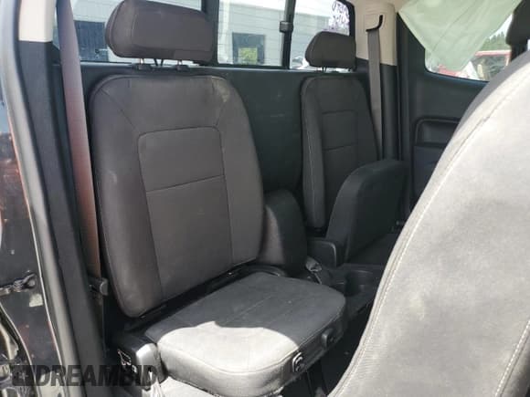 ✅ 2018 Chevrolet Colorado 2WD LT • VIN: 1GCHSCEA0J1167163 • Lot: 60239725. Listed on Copart with 151,891 mi. Free auction sales archive from the USA and detailed vehicle history report at DreamBid. Image 10.