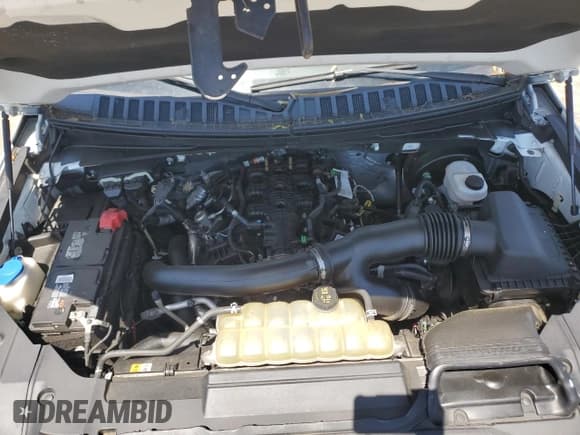 ✅ 2021 Lincoln Navigator Reserve • VIN: 5LMJJ2LT5MEL03487 • Lot: 57333025. Listed on Copart with 64,522 mi. Free auction sales archive from the USA and detailed vehicle history report at DreamBid. Image 12.