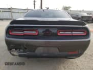 ✅ 2022 Dodge Challenger SXT • VIN: 2C3CDZGGXNH156756 • Lot: 78915354. Wystawiony na Copart z przebiegiem 43 704 mil. Bezpłatny archiwum sprzedaży aukcyjnych z USA i szczegółowy raport historii pojazdu na DreamBid. Zdjęcie 6.