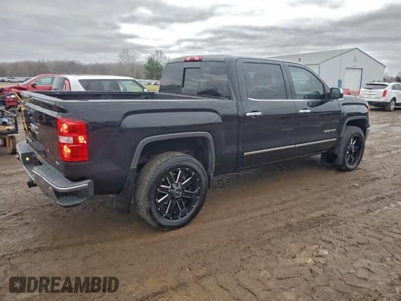 ✅ 2014 GMC Sierra 1500 SLT • VIN: 3GTU2VEC8EG221764 • Lot: 94921925. Listed on Copart with 138,635 mi. Free auction sales archive from the USA and detailed vehicle history report at DreamBid. Image 3.