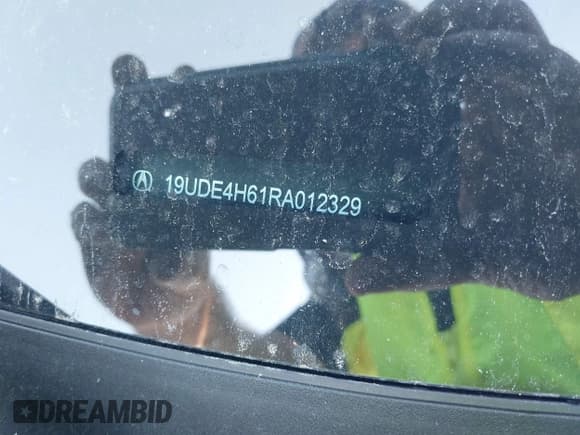 ✅ 2024 Acura Integra Technology • VIN: 19UDE4H61RA012329 • Lot: 42656367. Listed on IAAI with 21,901 mi. Free auction sales archive from the USA and detailed vehicle history report at DreamBid. Image 9.