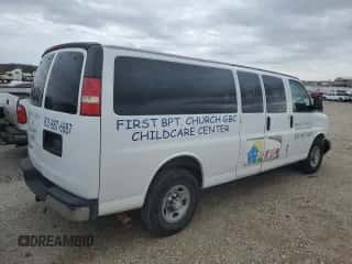 2017 Chevrolet Express Passenger LT с VIN 1GAZGPFG3H1169380, выставлен на аукционе Copart как лот 85080614 с пробегом 42 651 миль миль и Списание • Salvage title. История ставок и продаж доступна на DreamBid. Изображение 3.
