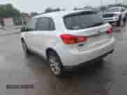 2015 Mitsubishi Outlander ES с VIN 4A4AP3AW7FE044571, выставлен на аукционе IAAI как лот 42235565 с пробегом 142 163 миль миль и . История ставок и продаж доступна на DreamBid. Изображение 3.