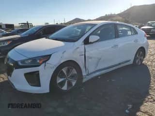 2019 Hyundai Ioniq Limited с VIN KMHC05LH6KU036049, выставлен на аукционе Copart как лот 80132394 с пробегом 105 682 миль миль и Списание • Salvage title. История ставок и продаж доступна на DreamBid. Изображение 1.