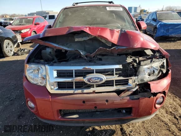 ✅ 2011 Ford Escape Limited • VIN: 1FMCU9EG5BKB44433 • Lot: 92228005. Listed on Copart with 150,401 mi. Free auction sales archive from the USA and detailed vehicle history report at DreamBid. Image 5.