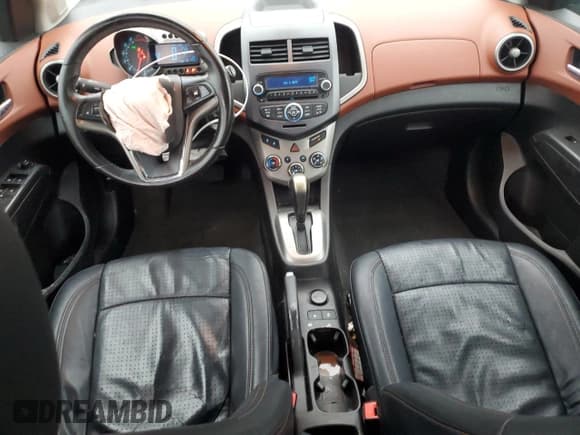 ✅ 2012 Chevrolet Sonic LTZ • VIN: 1G1JE6SH1C4194880 • Lot: 45591325. Listed on Copart with 181,967 mi. Free auction sales archive from the USA and detailed vehicle history report at DreamBid. Image 8.