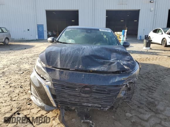 ✅ 2024 Nissan Altima S • VIN: 1N4BL4BV5RN418172 • Lot: 82299185. Listed on Copart with 11,674 mi. Free auction sales archive from the USA and detailed vehicle history report at DreamBid. Image 5.