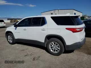 2020 Chevrolet Traverse LS z VIN 1GNERFKW0LJ155833, wystawiony jako Copart lot #86233245 z przebiegiem 113 741 mil mil oraz Szkoda całkowita • Salvage title. Historia ofert i sprzedaży dostępna na DreamBid. Obrazek 2.