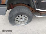 ✅ 2006 Hummer H2 • VIN: 5GRGN23U86H118560 • Lot: 41066258. Listed on IAAI with 199,012 mi. Free auction sales archive from the USA and detailed vehicle history report at DreamBid. Image 18.