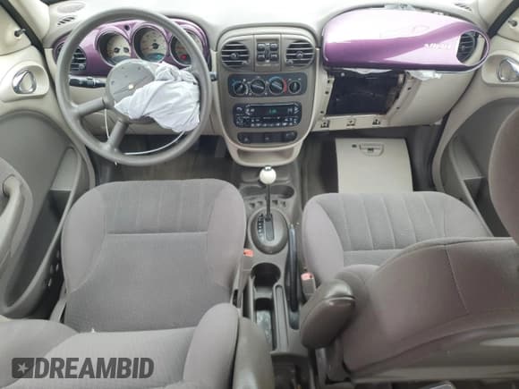 ✅ 2004 Chrysler PT Cruiser • VIN: 3C4FY48B74T236315 • Lot: 65761835. Wystawiony na Copart z przebiegiem 58 208 mil. Bezpłatny archiwum sprzedaży aukcyjnych z USA i szczegółowy raport historii pojazdu na DreamBid. Zdjęcie 8.