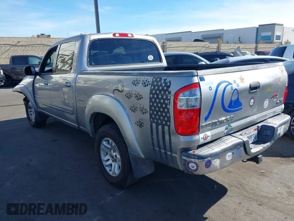 ✅ 2006 Toyota Tundra SR5 • VIN: 5TBET341X6S512266 • Lot: 43762076. Listed on IAAI with 298,522 mi. Free auction sales archive from the USA and detailed vehicle history report at DreamBid. Image 3.